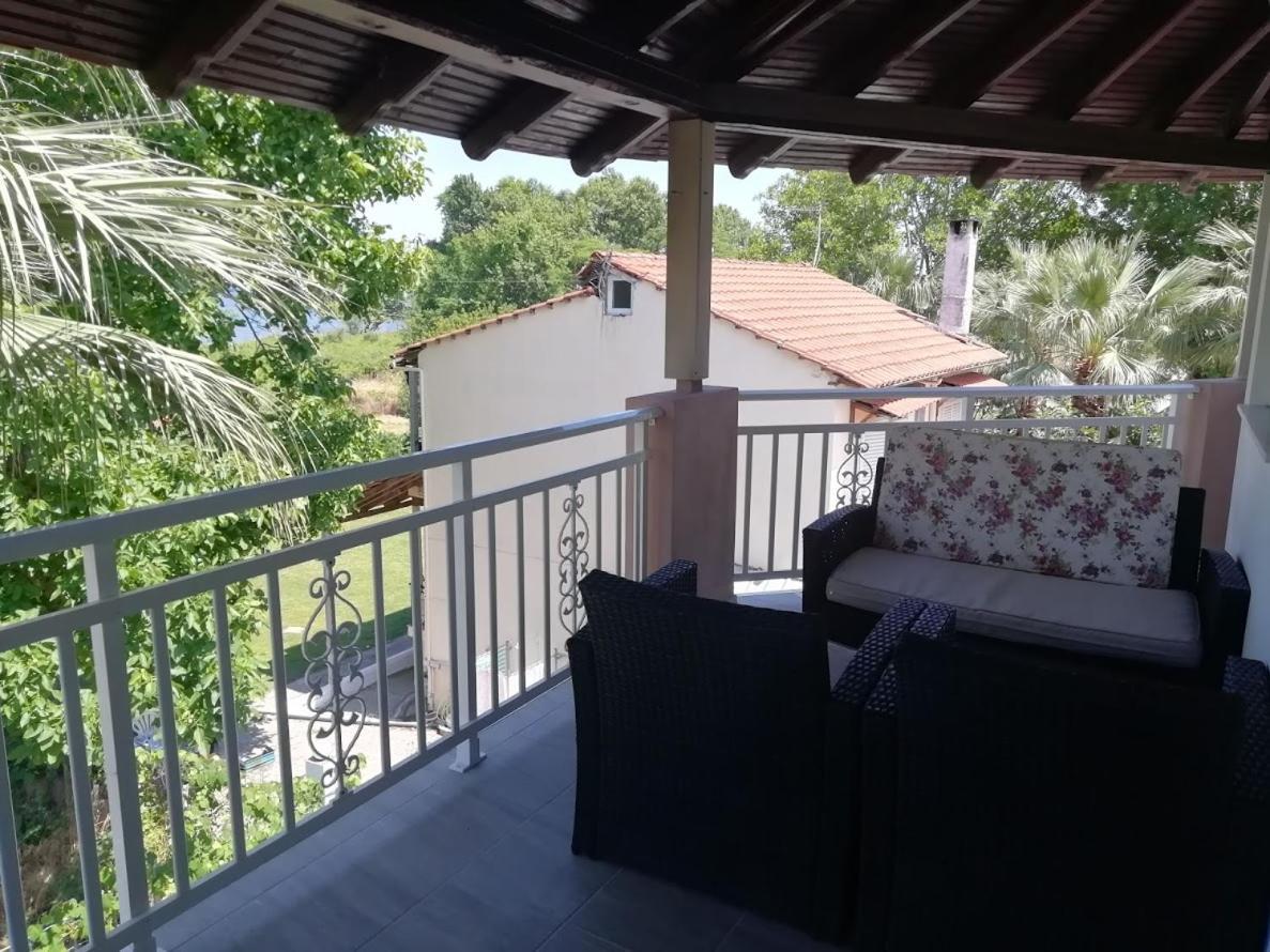 Villa Fotis View Paralía Skotínis Bagian luar foto