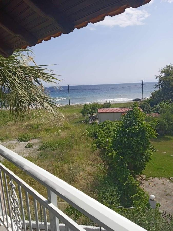 Villa Fotis View Paralía Skotínis Bagian luar foto